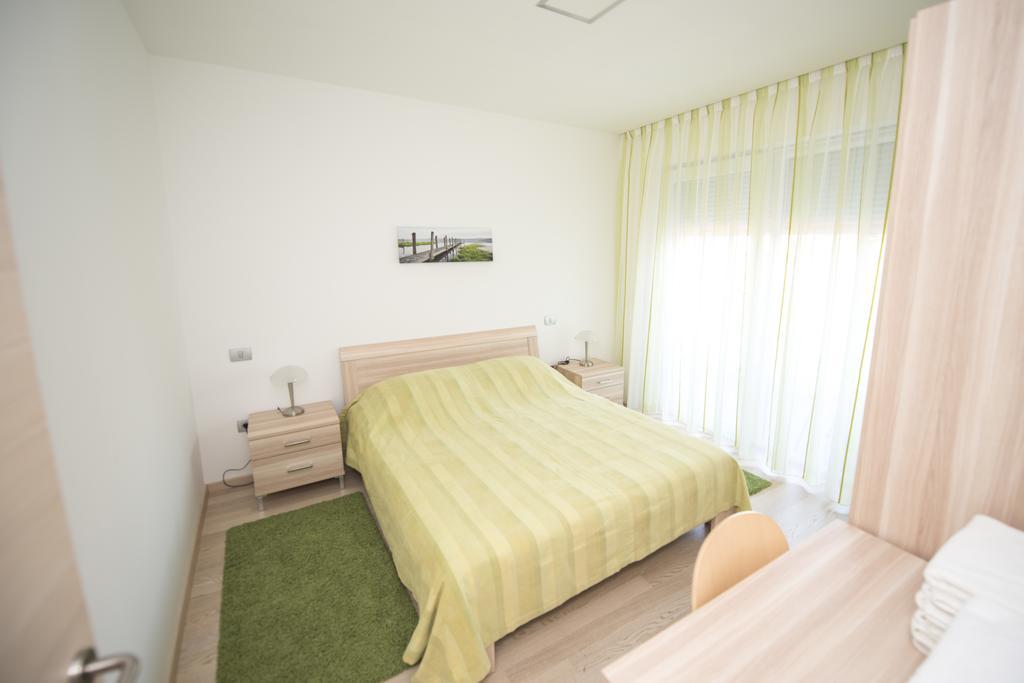 Villa Danex Premium Umag Quarto foto