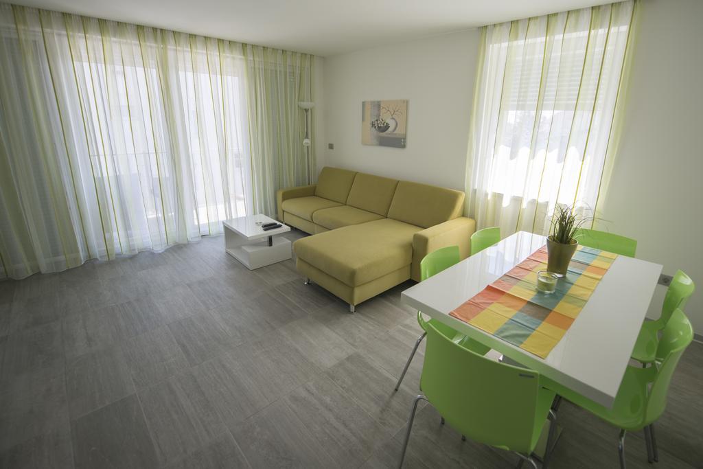 Villa Danex Premium Umag Quarto foto